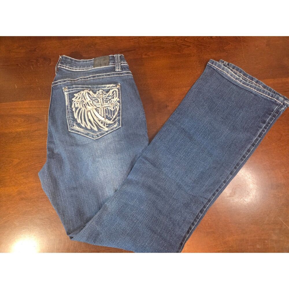 Love x Nation Women’s Bootcut Jeans Sz 10 Embroidered Wings Pockets Denim